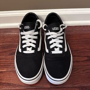 Vans Women’s 7.5